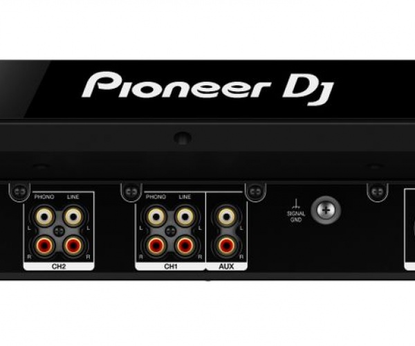 https___www_energyson_fr_project_resources_img_original_xdj-rx2-pioneer-dj-connectiques